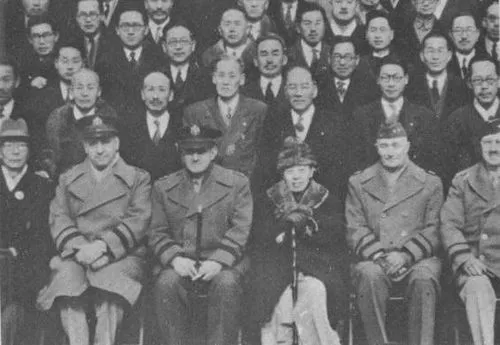 1891年 - 呂運弘、政治家(+ 1973年)
