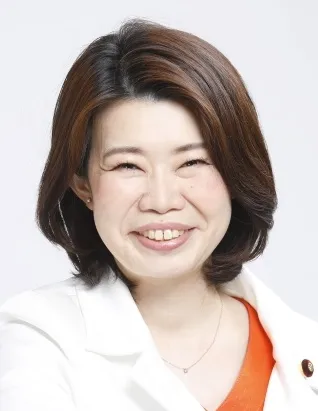 1979年 - 国光文乃、政治家