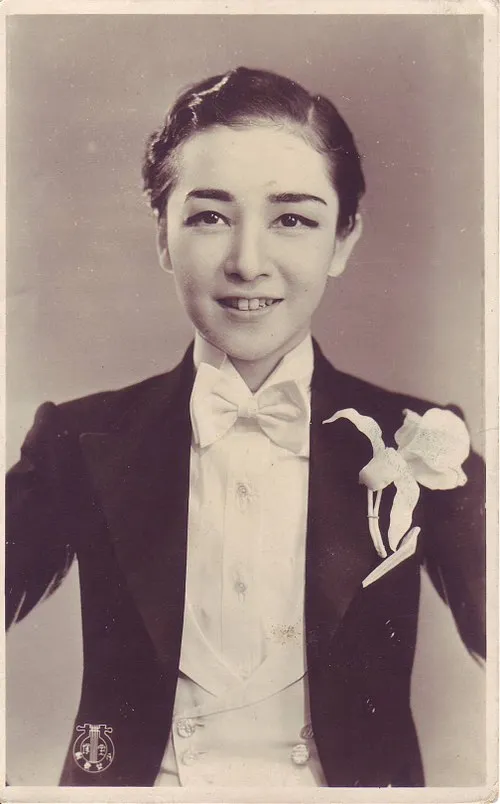 1989年 - 小夜福子、女優（* 1909年）
