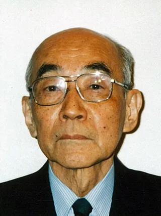 1921年 - 斎藤眞、政治学者(+ 2008年)