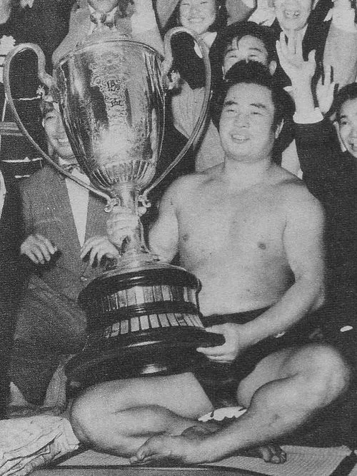1990年 - 栃錦清隆、大相撲第44代横綱（* 1925年）