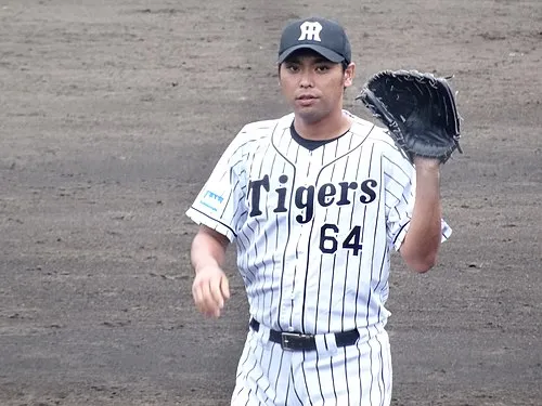 1985年 - 桑原謙太朗、元プロ野球選手