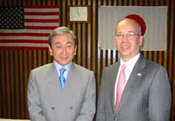 1947年 - 橋本大二郎、政治家、元高知県知事