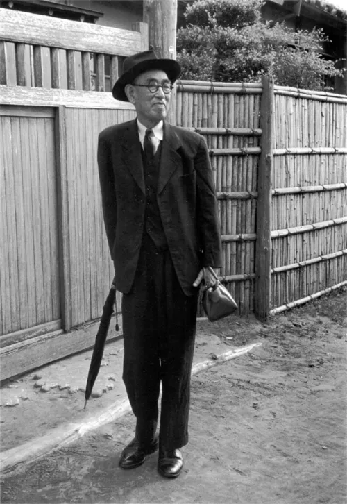 1879年 - 永井荷風、小説家（+ 1959年）