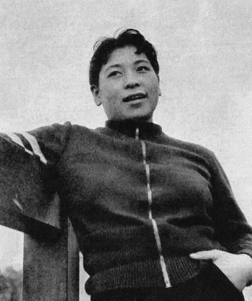 1933年 - 池田敬子、体操選手（+ 2023年）