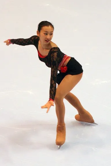 1988年 - 浅田舞、モデル、フィギュアスケート選手