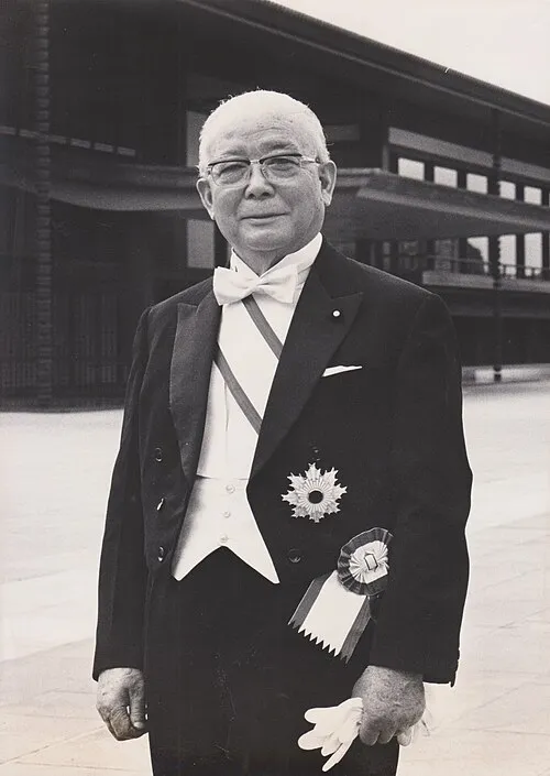 1898年 - 浜野清吾、政治家(+ 1990年)