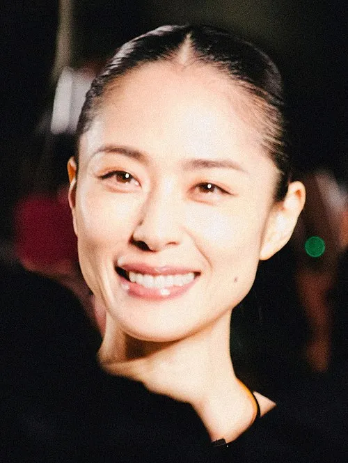 1973年 - 深津絵里、女優