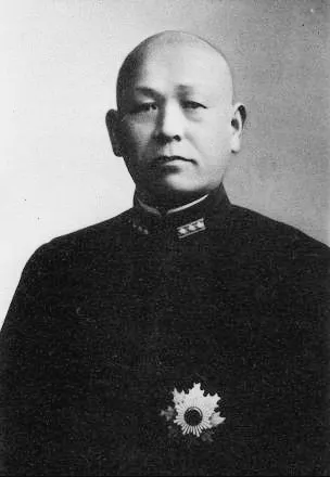 1882年 - 百武源吾、軍人（+ 1976年）