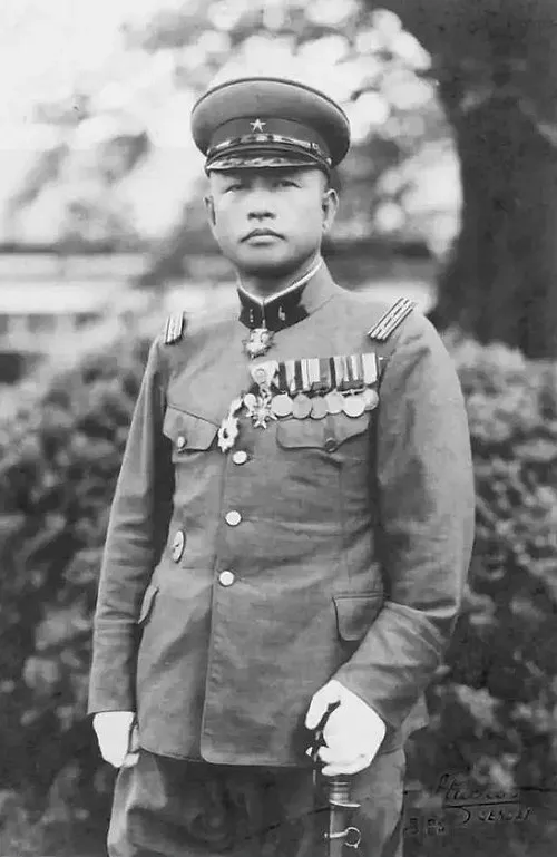 1889年 - 石原莞爾、軍人(+ 1949年)