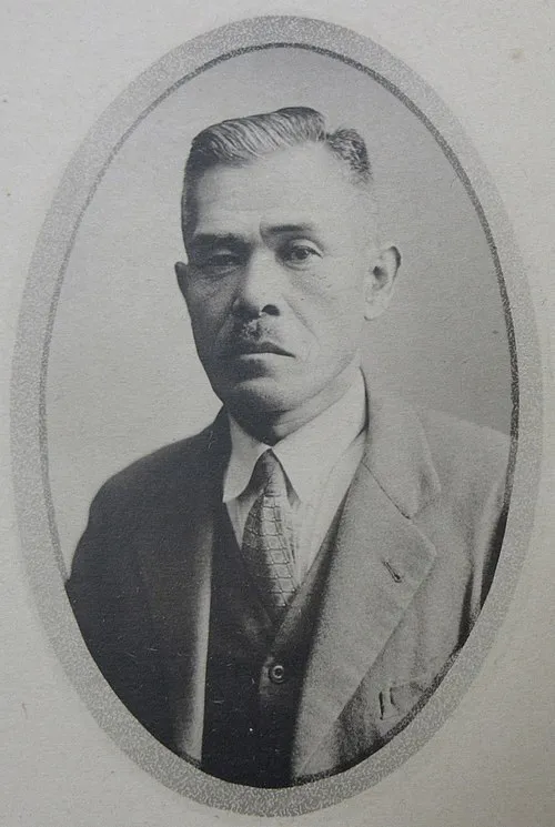 1892年 - 神戸眞、政治家（+1967年）