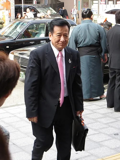 1939年 - 神田川俊郎、日本料理人 (+ 2021年)