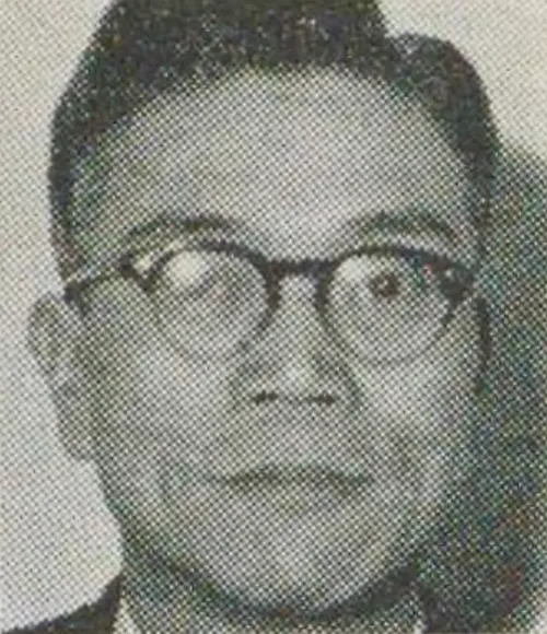 1911年 - 花沢徳衛、俳優（+ 2001年）