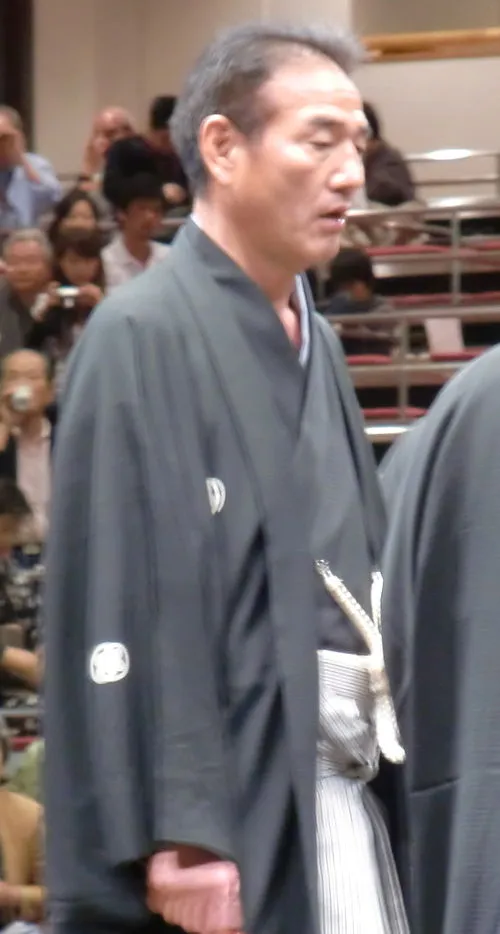 1957年 - 若嶋津六夫、元大相撲力士