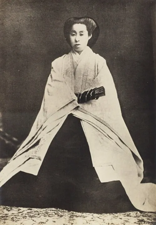 1835年(天保5年12月13日) - 英照皇太后、孝明天皇女御(+ 1897年)