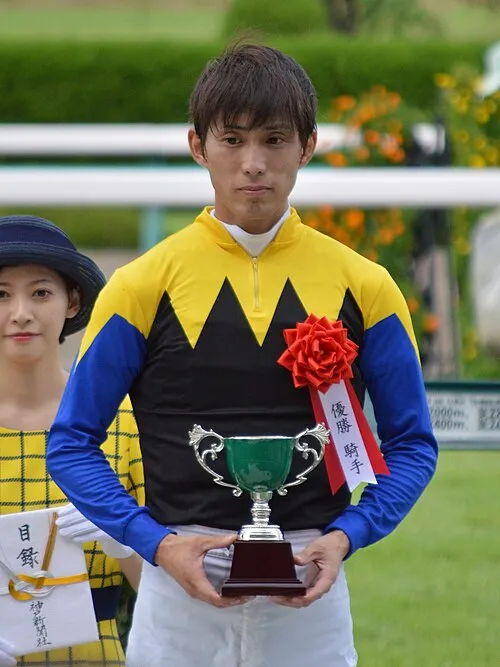 1988年 - 藤岡康太、騎手(+ 2024年)