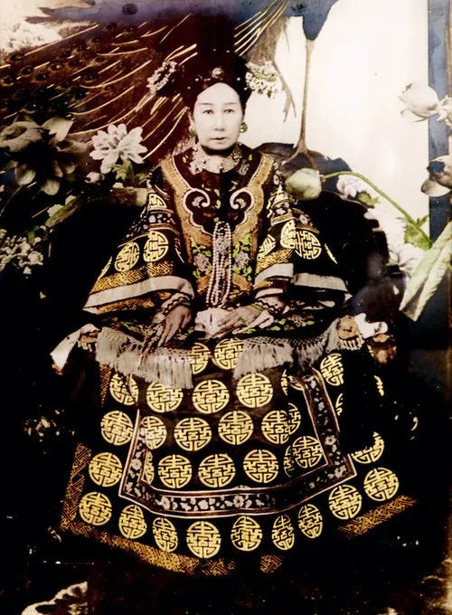 1835年 - 西太后、清朝皇帝咸豊帝の妃で同治帝生母（+ 1908年）