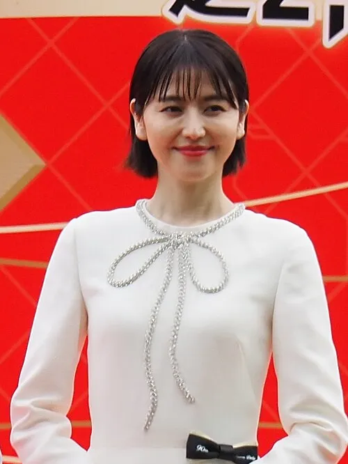 1987年 - 長澤まさみ、女優