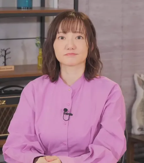 1983年 - 阿澄佳奈、声優