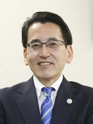 1965年 - 青山豊久、官僚