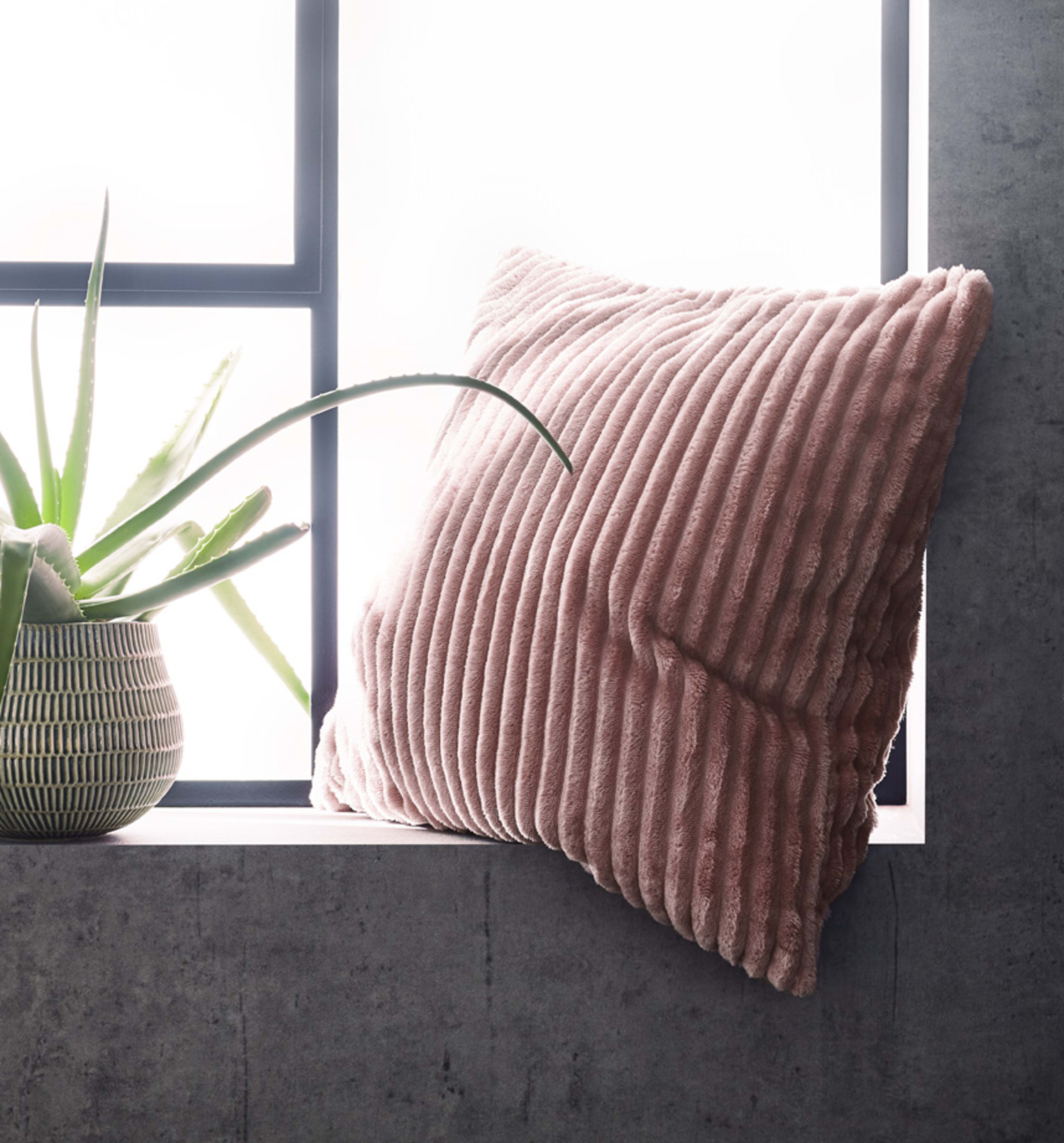 Kissen (gefüllt) Cord Optik 50x50 