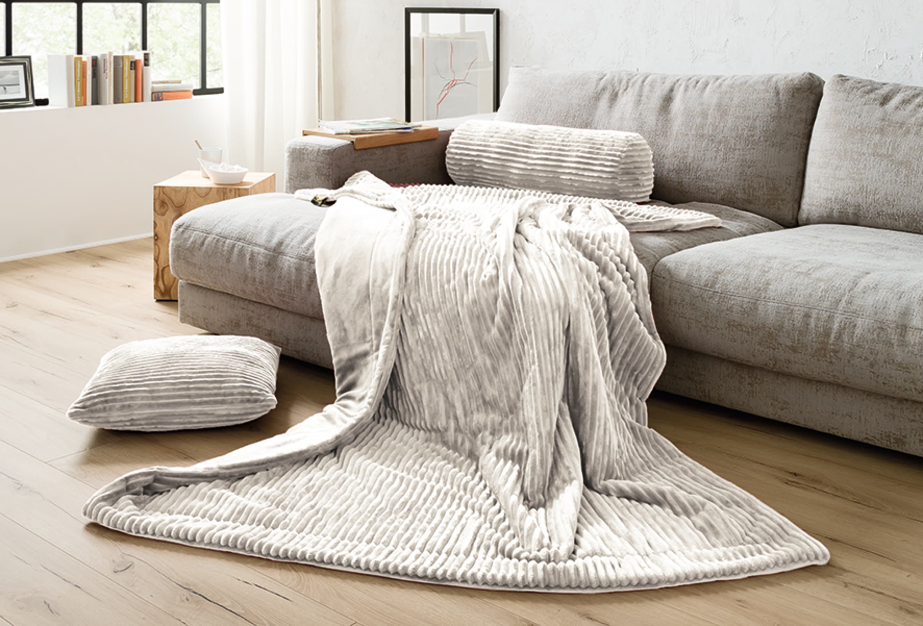 Kuscheldecken Cord Optik 150x200 wollweiß