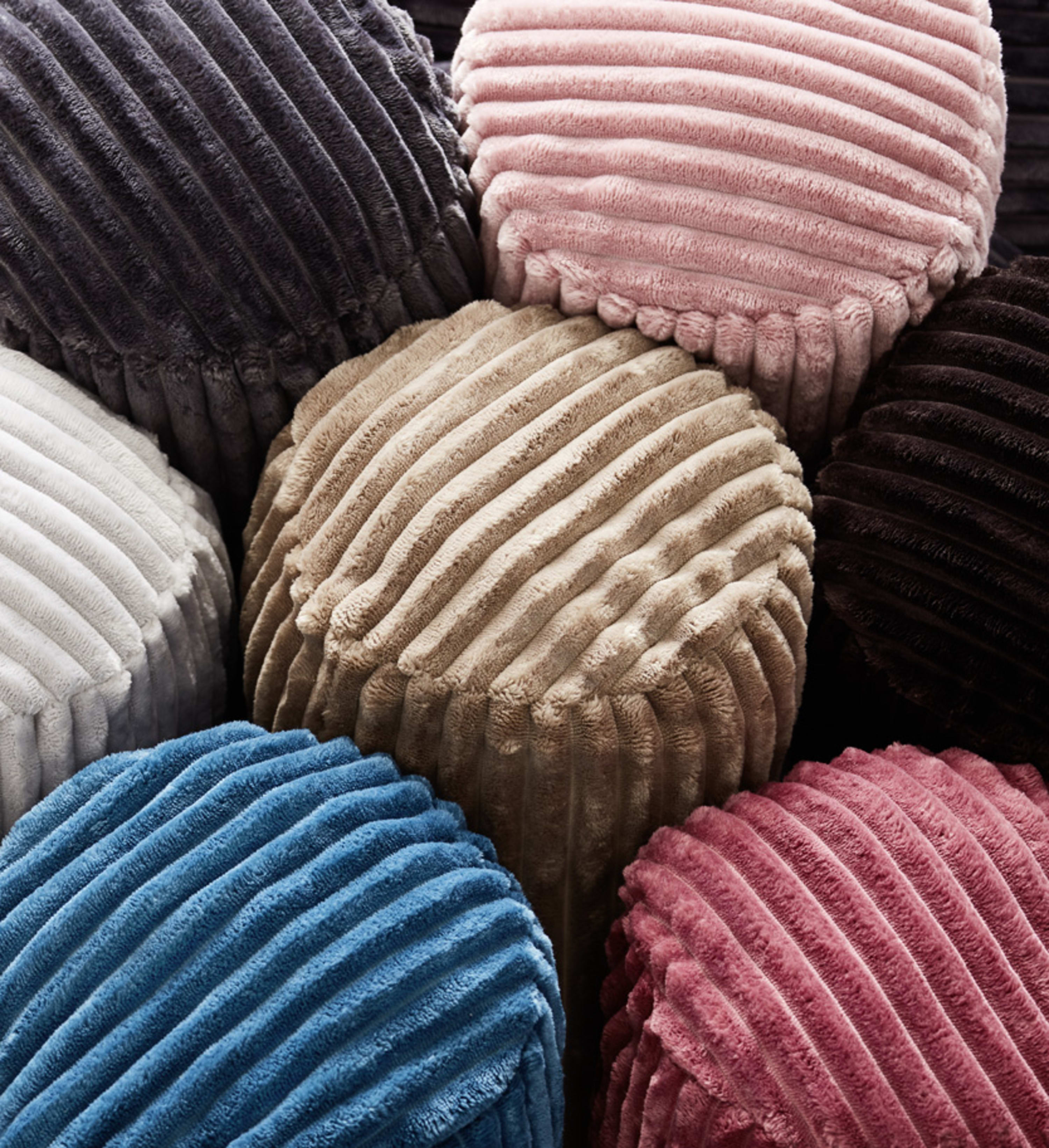 Nackenrolle (gefüllt) Cord Optik 70x22 altrosa Nackenrolle (gefüllt) Cord Optik 70x22 altrosa