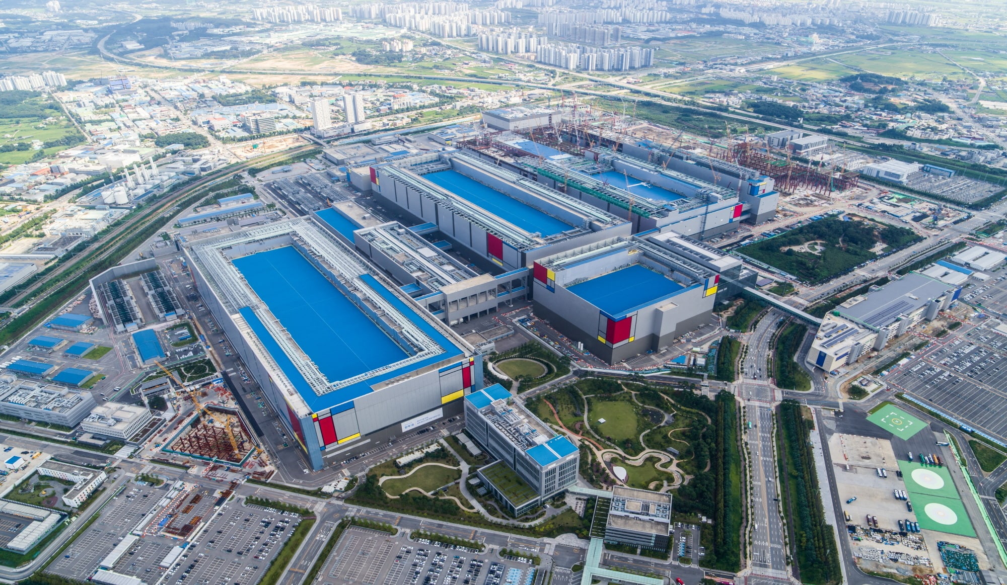 Напівпровідниковий комплекс Samsung у Південній Кореї