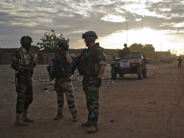 UN Security Council Unanimously Authorizes UN Mission in Mali | Council ...