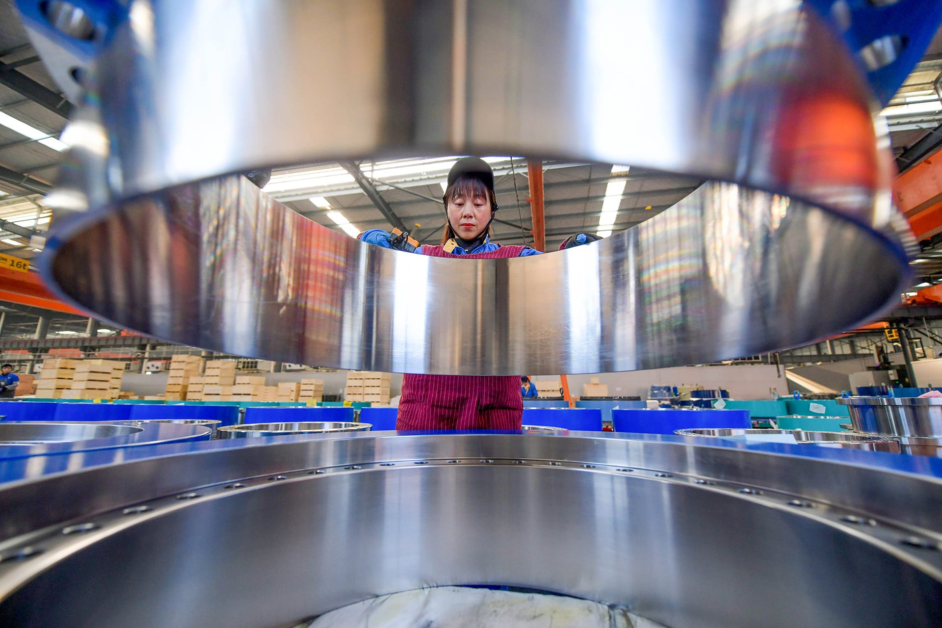 China's Clean Energy Boom Reshapes Global Power Landscape