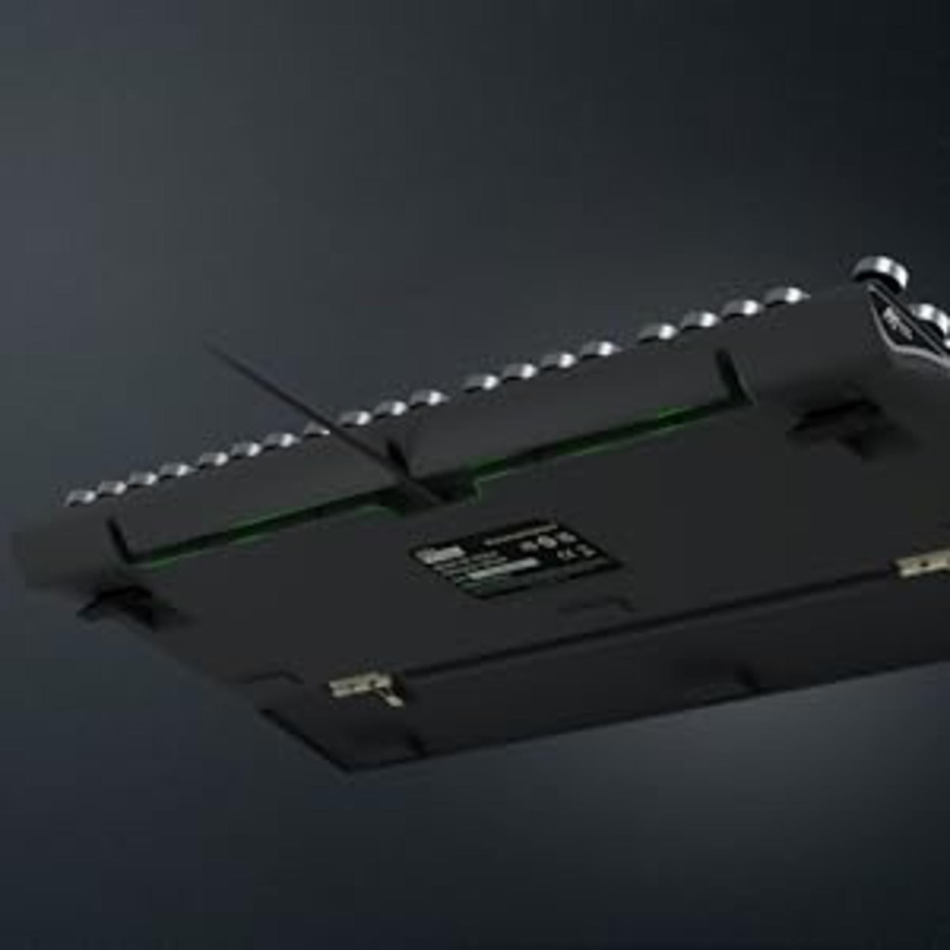 Retro Mechanical Gaming Keyboard with RGB Sidelight & Detachable Wrist Rest - Blue Switches detail 7