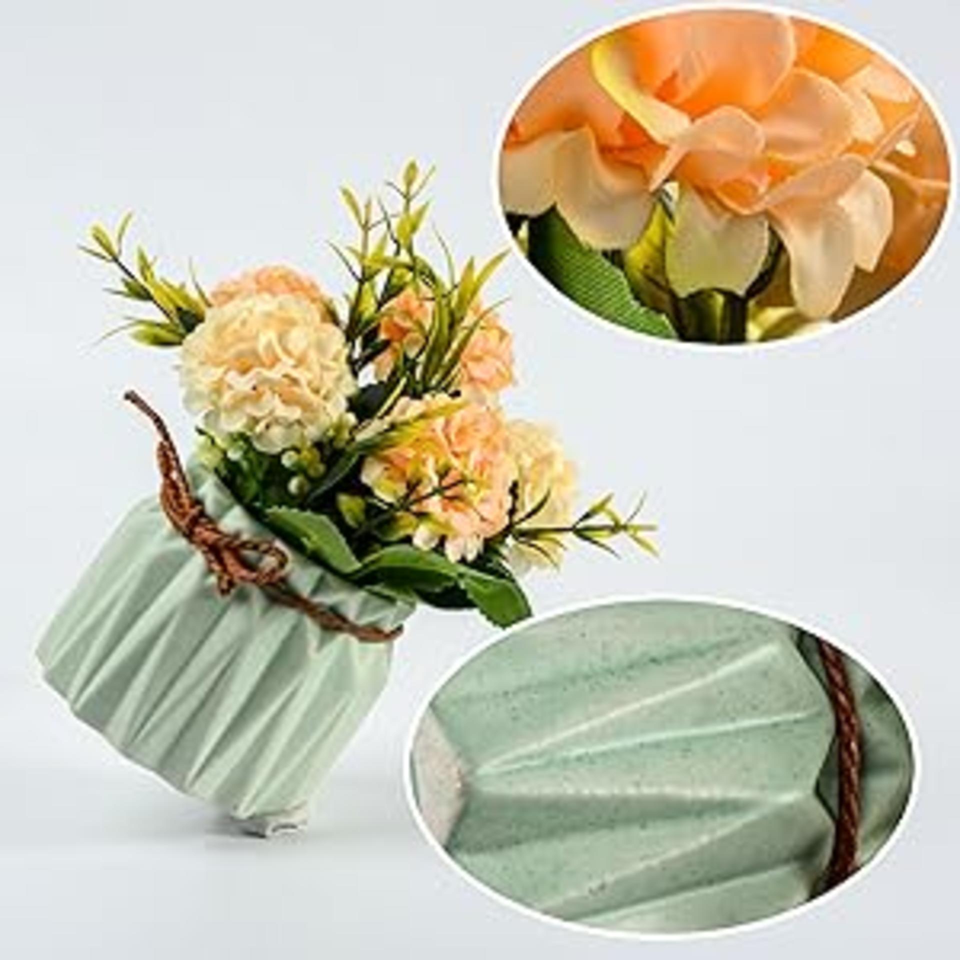 Set of 4 Mini Artificial Hydrangea Flowers in Ceramic Pots for Home and Office Decor detail 4