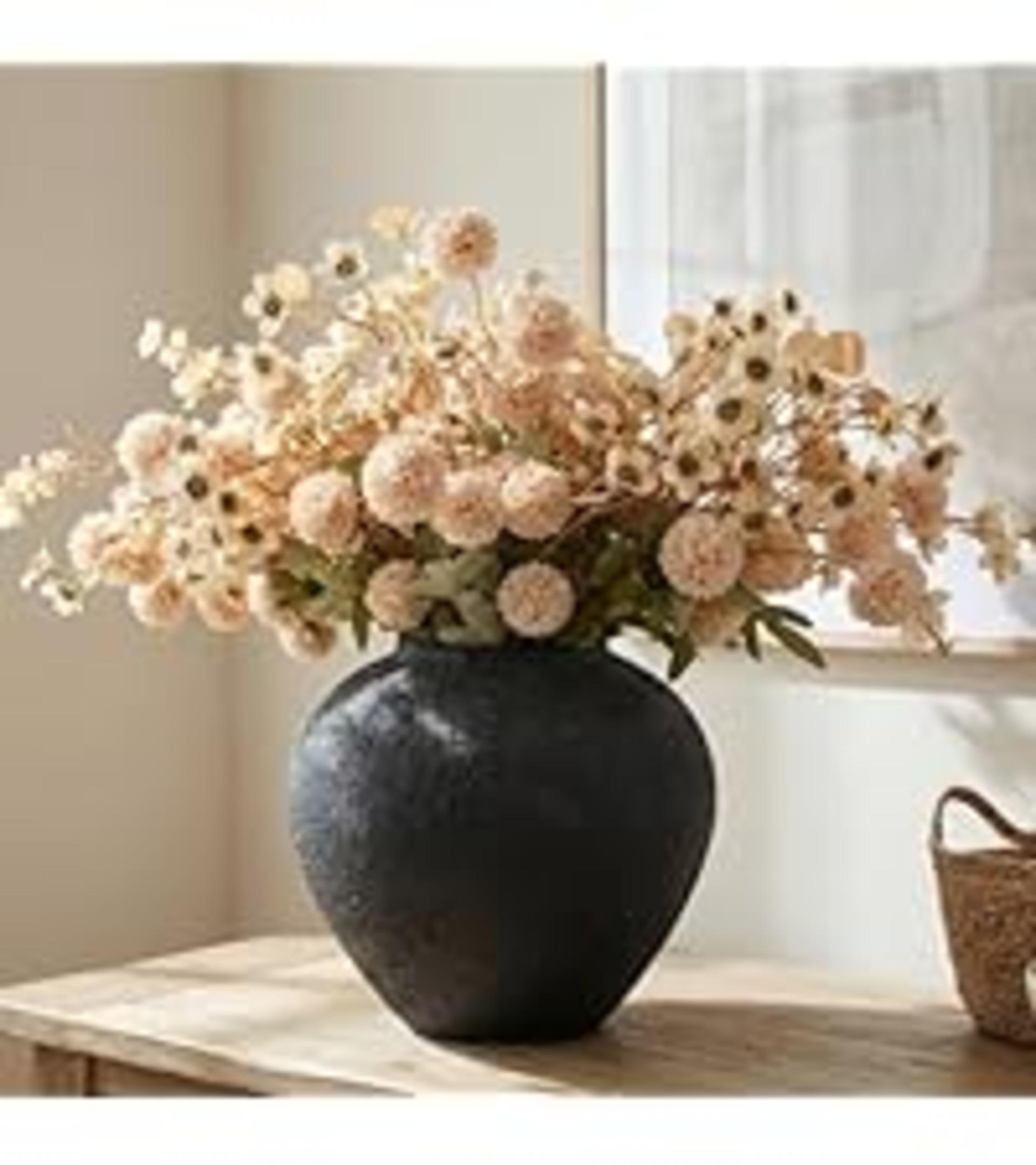 Real Touch White Faux Hydrangea and Eucalyptus Arrangement - 5 Heads Realistic Artificial Flowers detail 10