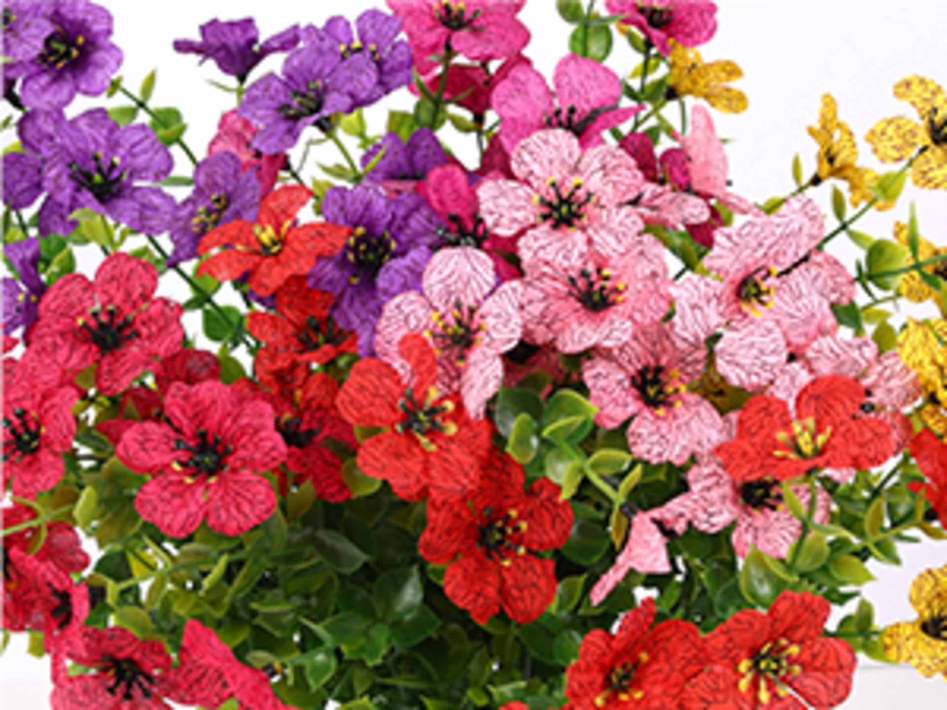 12 Bundles Artificial Daisy Flowers with Eucalyptus Leaves, UV Resistant Faux Silk Flowers for Outdoor Indoor Decor detail 2