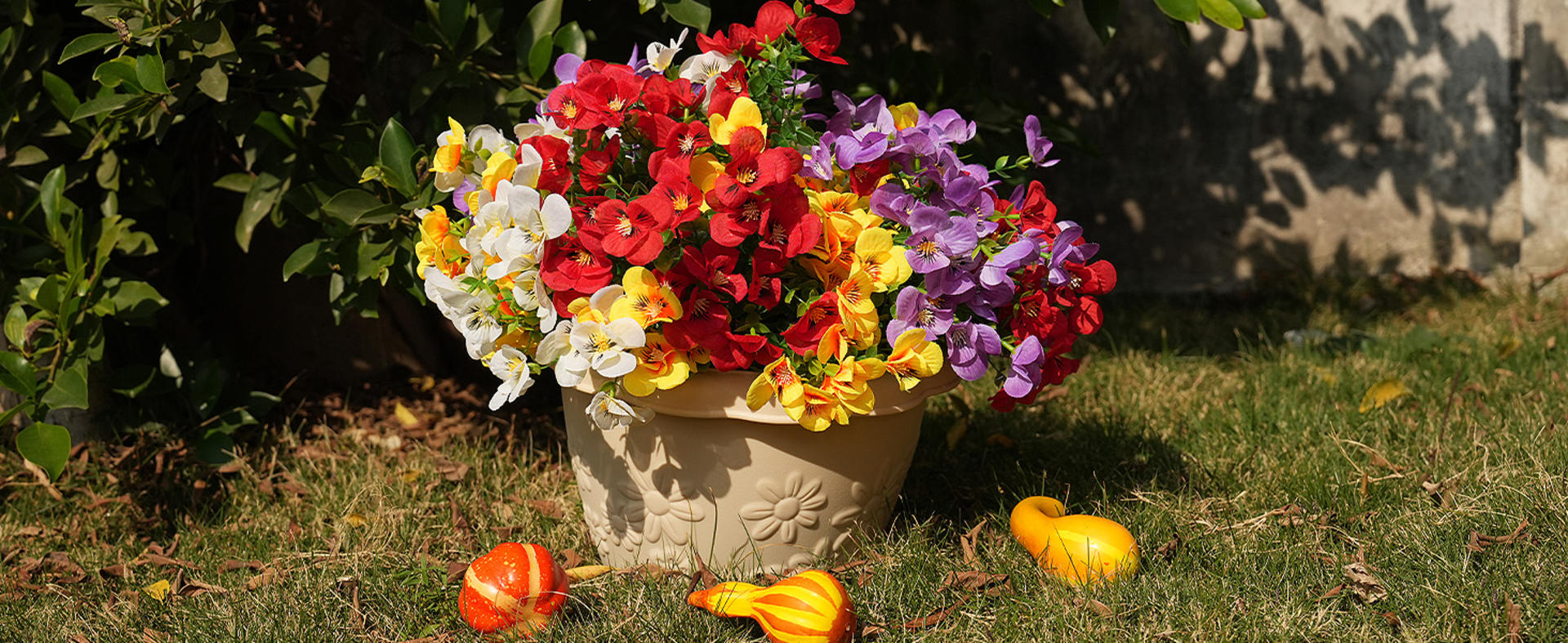 16 Bundles UV Resistant Artificial Pansies, Realistic Faux Flowers for Outdoor Window Box Decor detail 4