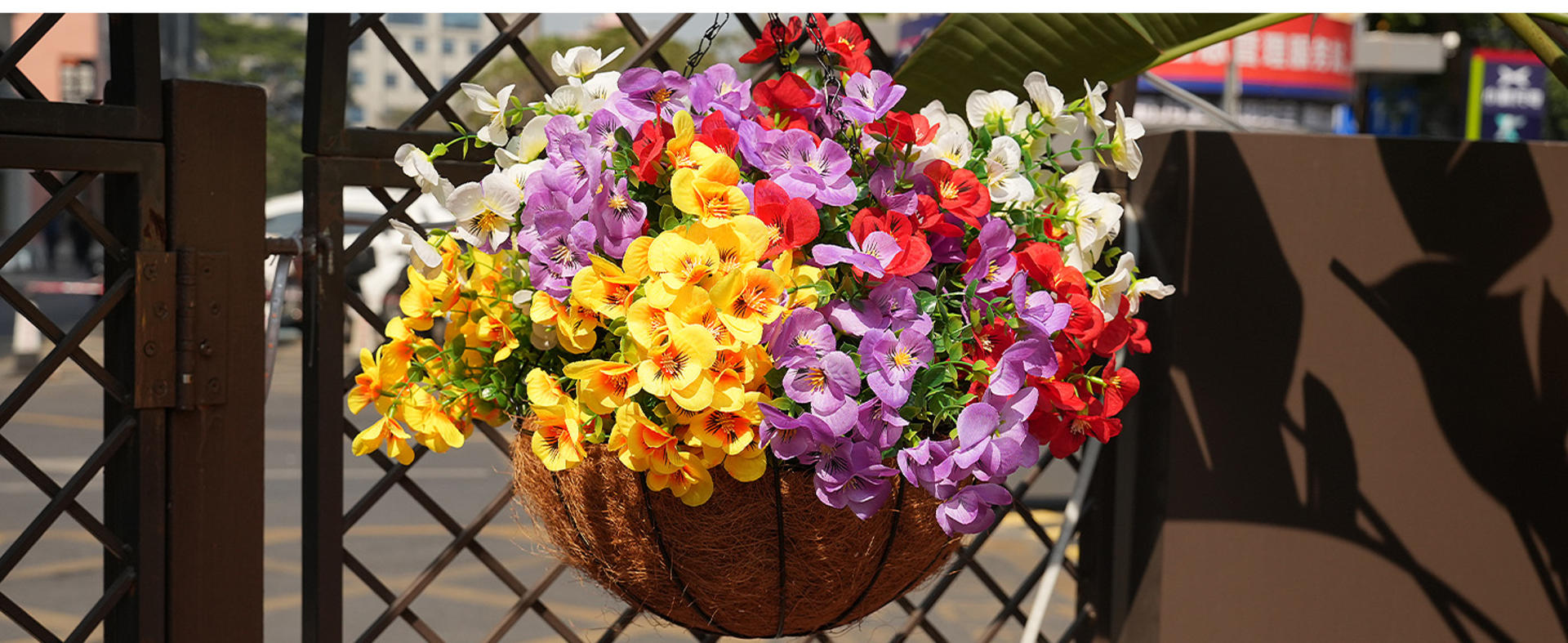 16 Bundles UV Resistant Artificial Pansies, Realistic Faux Flowers for Outdoor Window Box Decor detail 6