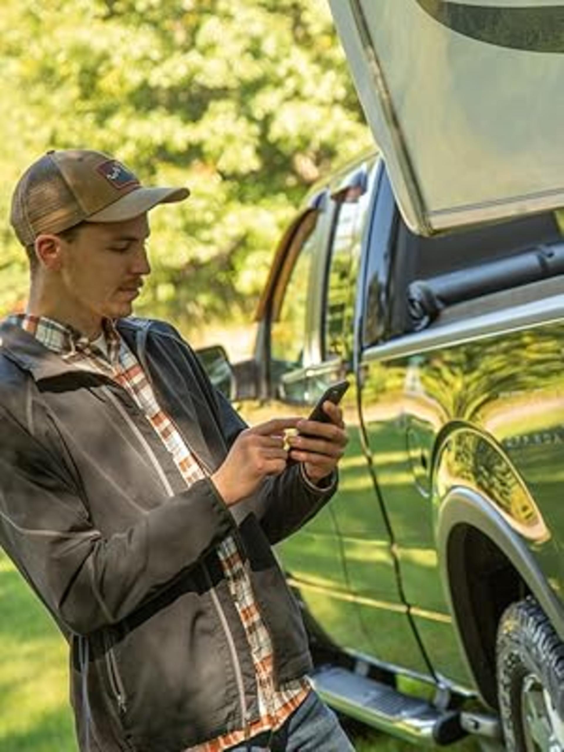 Mobile Electric Trailer Brake Controller with Bluetooth Smartphone Connection detail 5