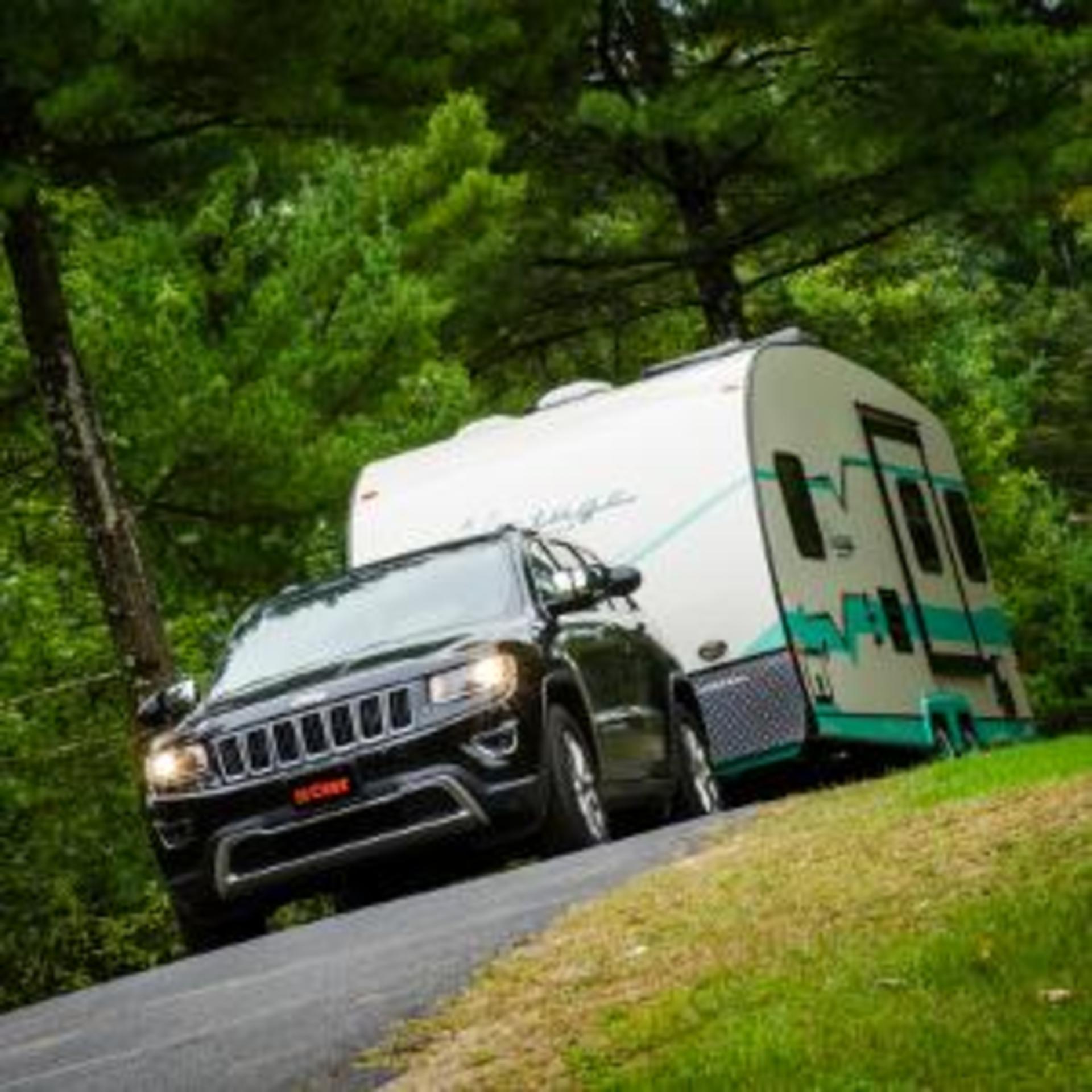 Venturer Next Electric Trailer Brake Controller, Time-Delay, 1-3 Axles, Plug-and-Play detail 2