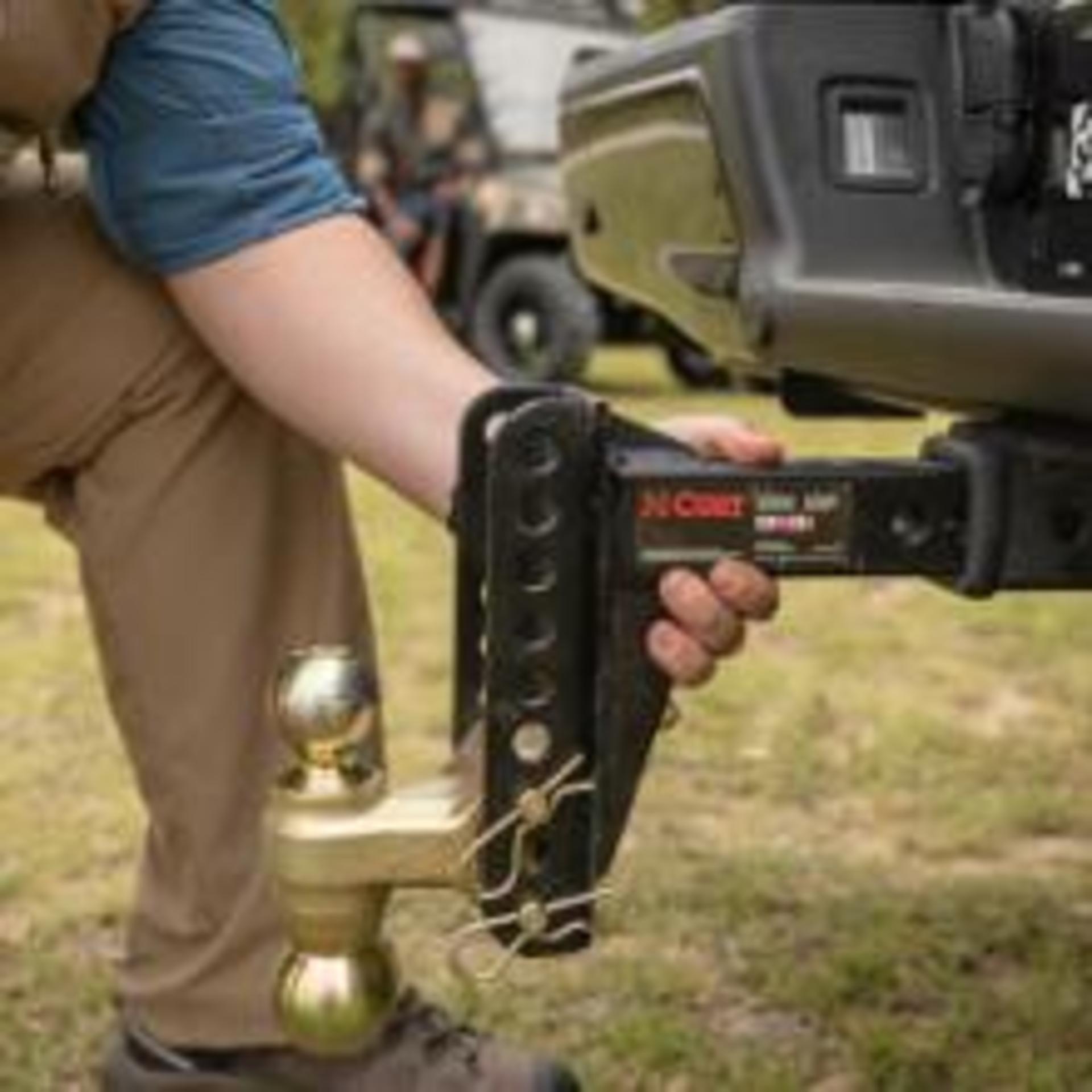 Venturer Next Electric Trailer Brake Controller, Time-Delay, 1-3 Axles, Plug-and-Play detail 5