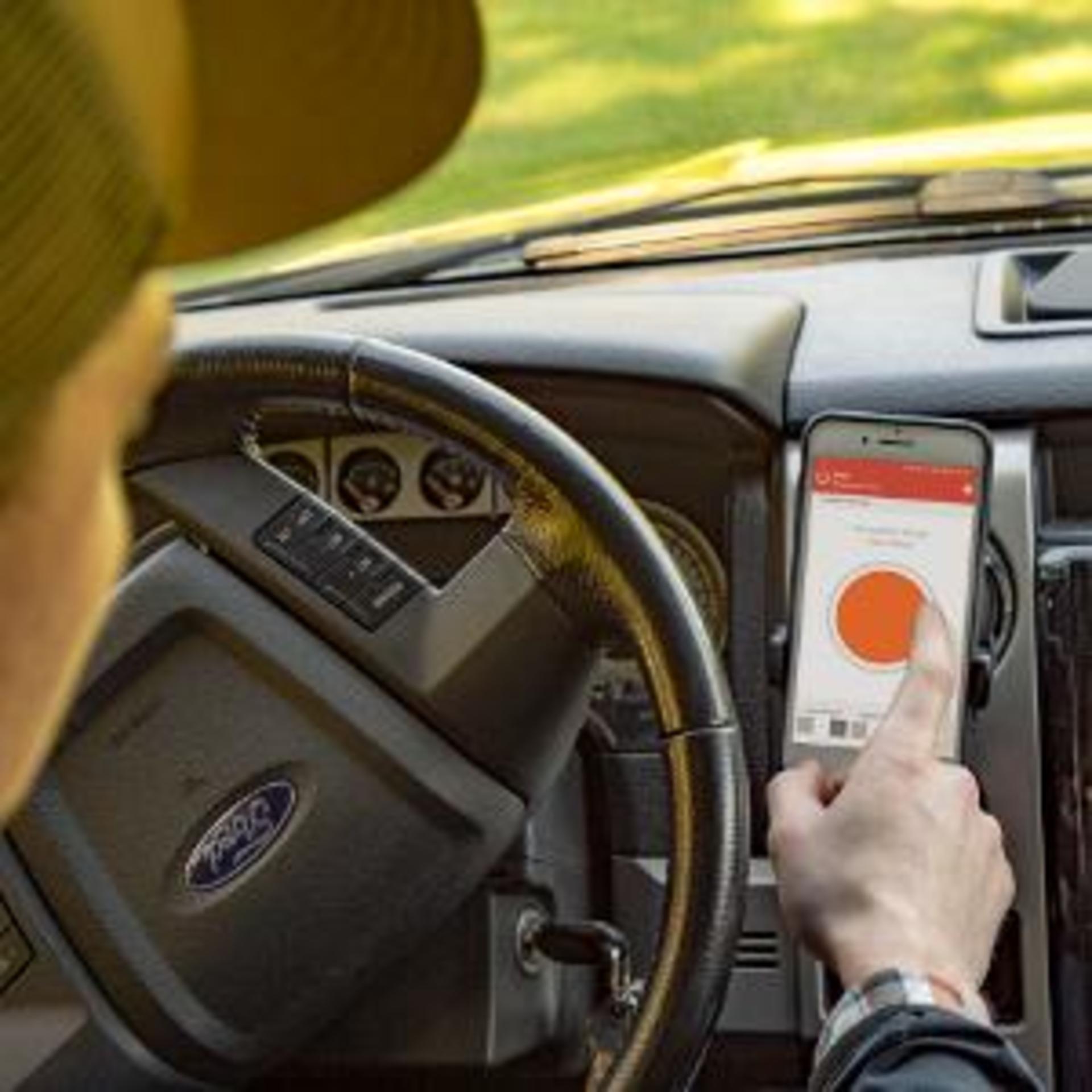 Venturer Next Electric Trailer Brake Controller, Time-Delay, 1-3 Axles, Plug-and-Play detail 9