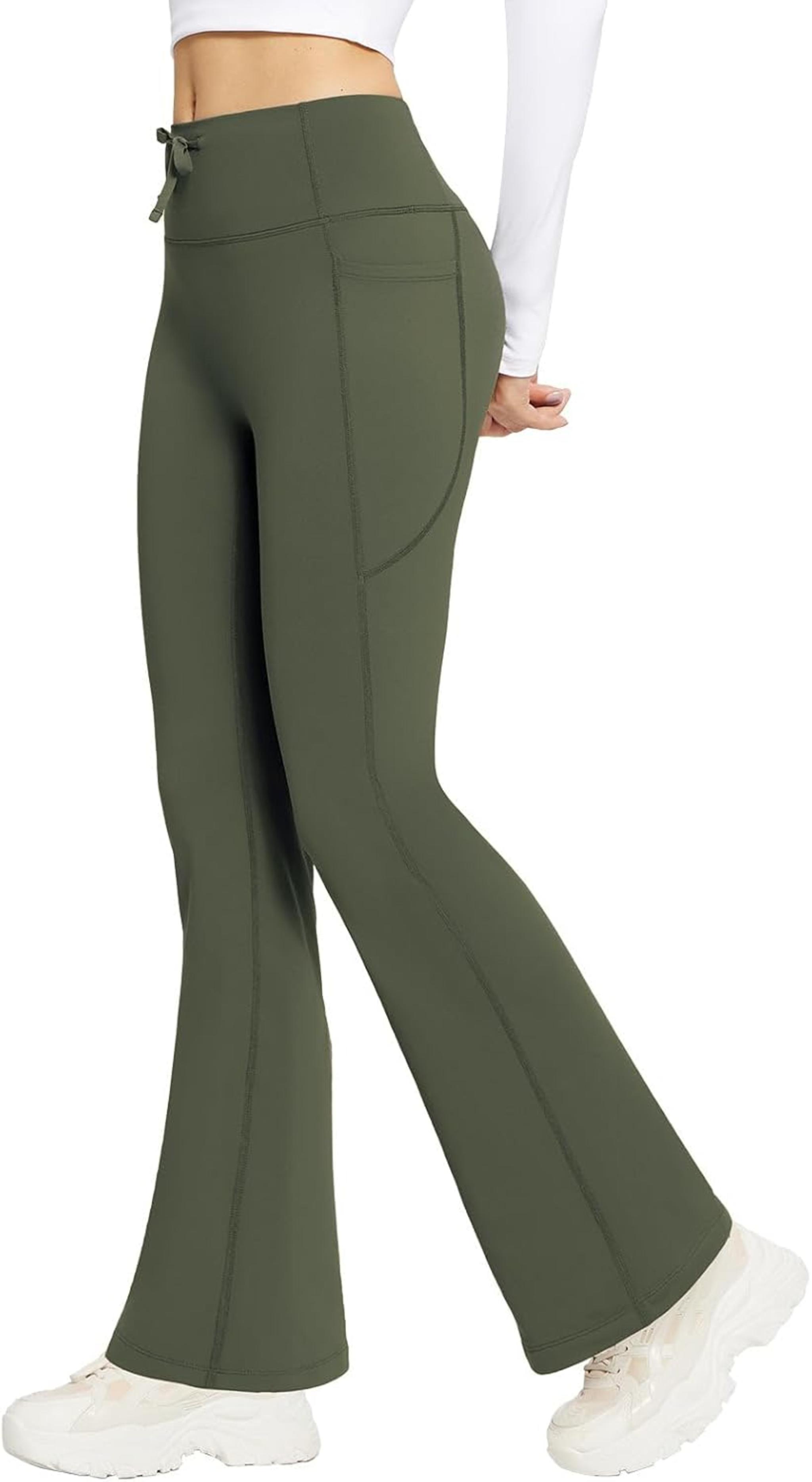 Women's Fleece Lined Bootcut Leggings with Zip Pockets for Cold Weather