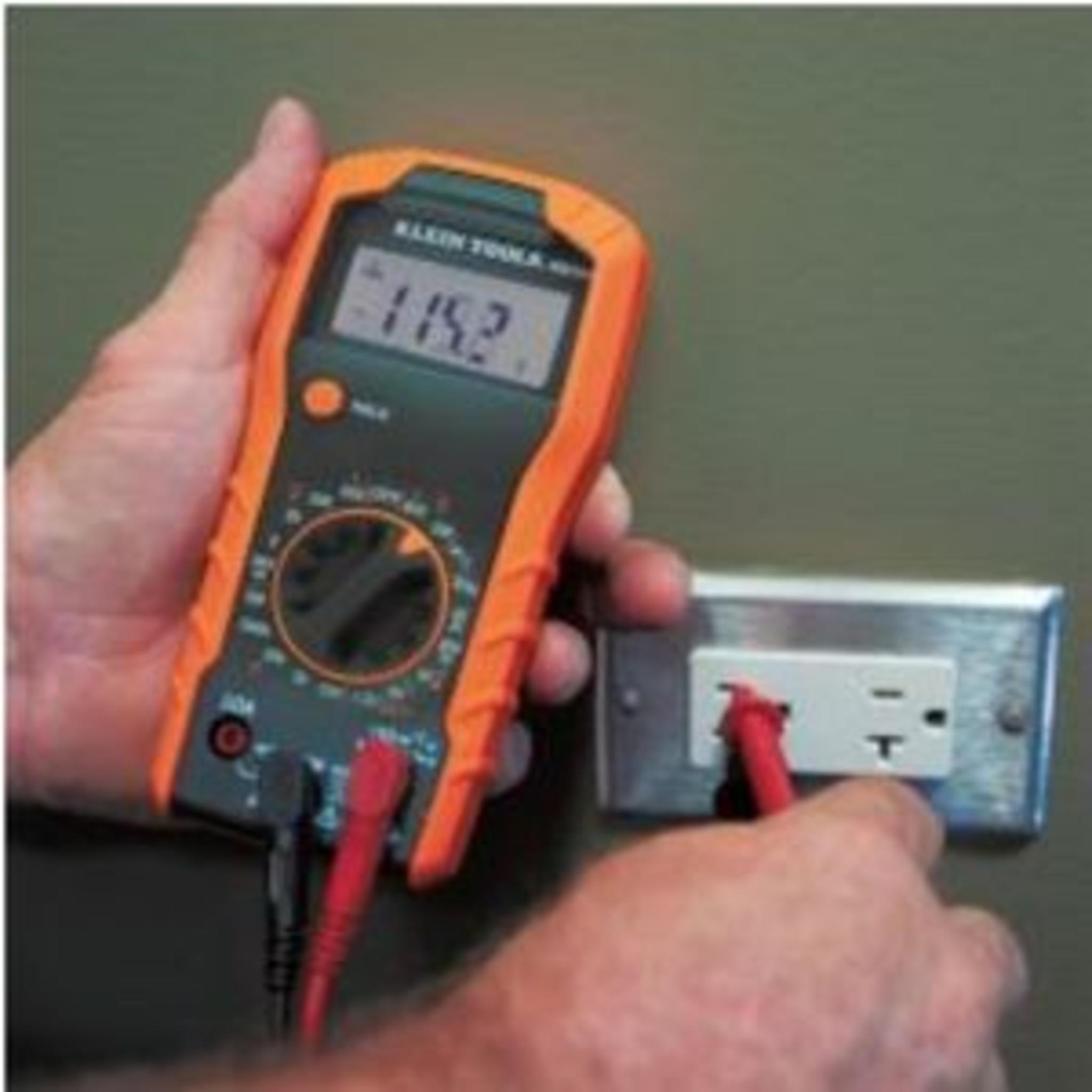 Electrical Test Kit with Digital Multimeter, Voltage Tester and Outlet Tester image 10