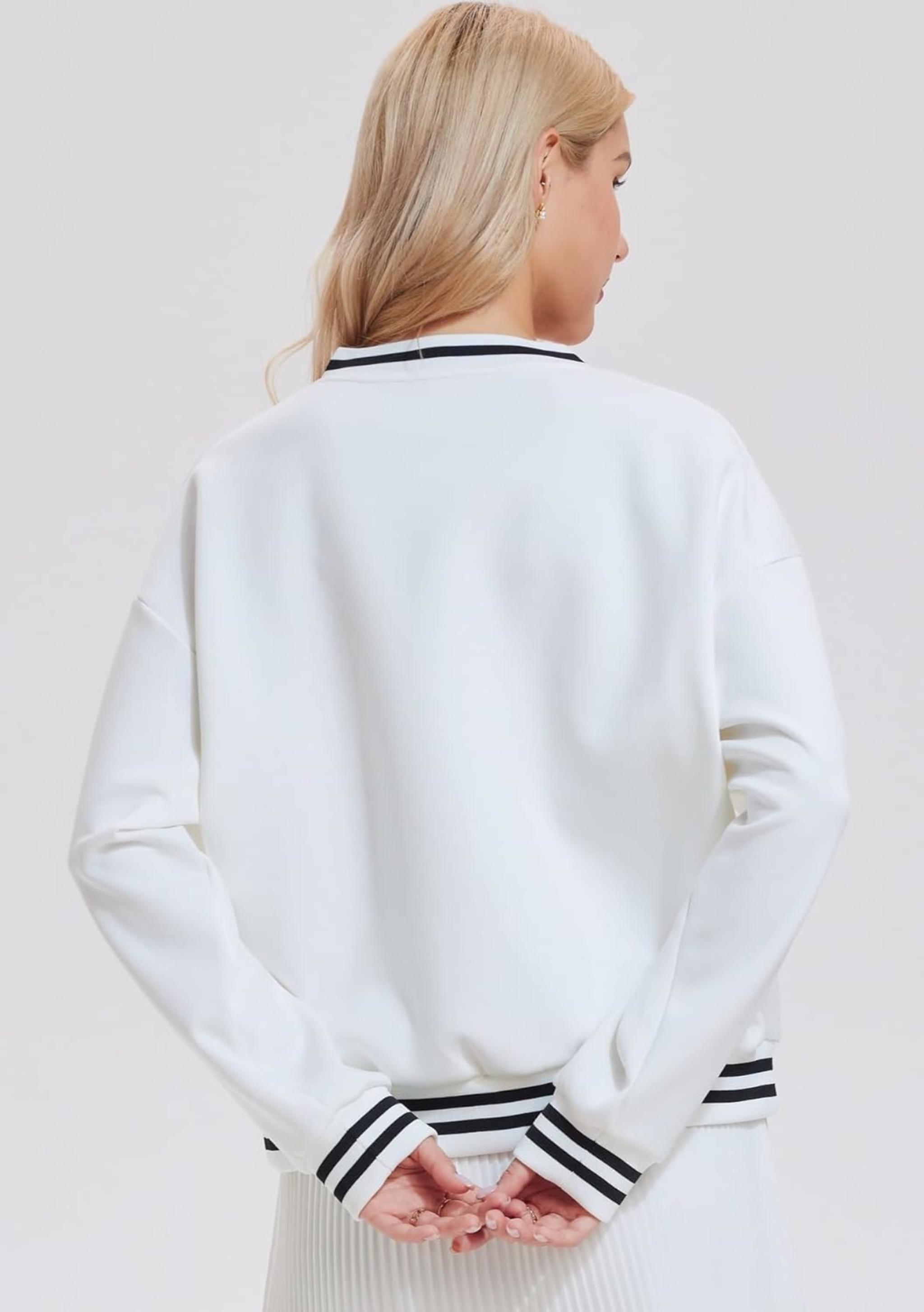 Women's V Neck Loose Fit Soft Long Sleeve Pullover Sweatshirt