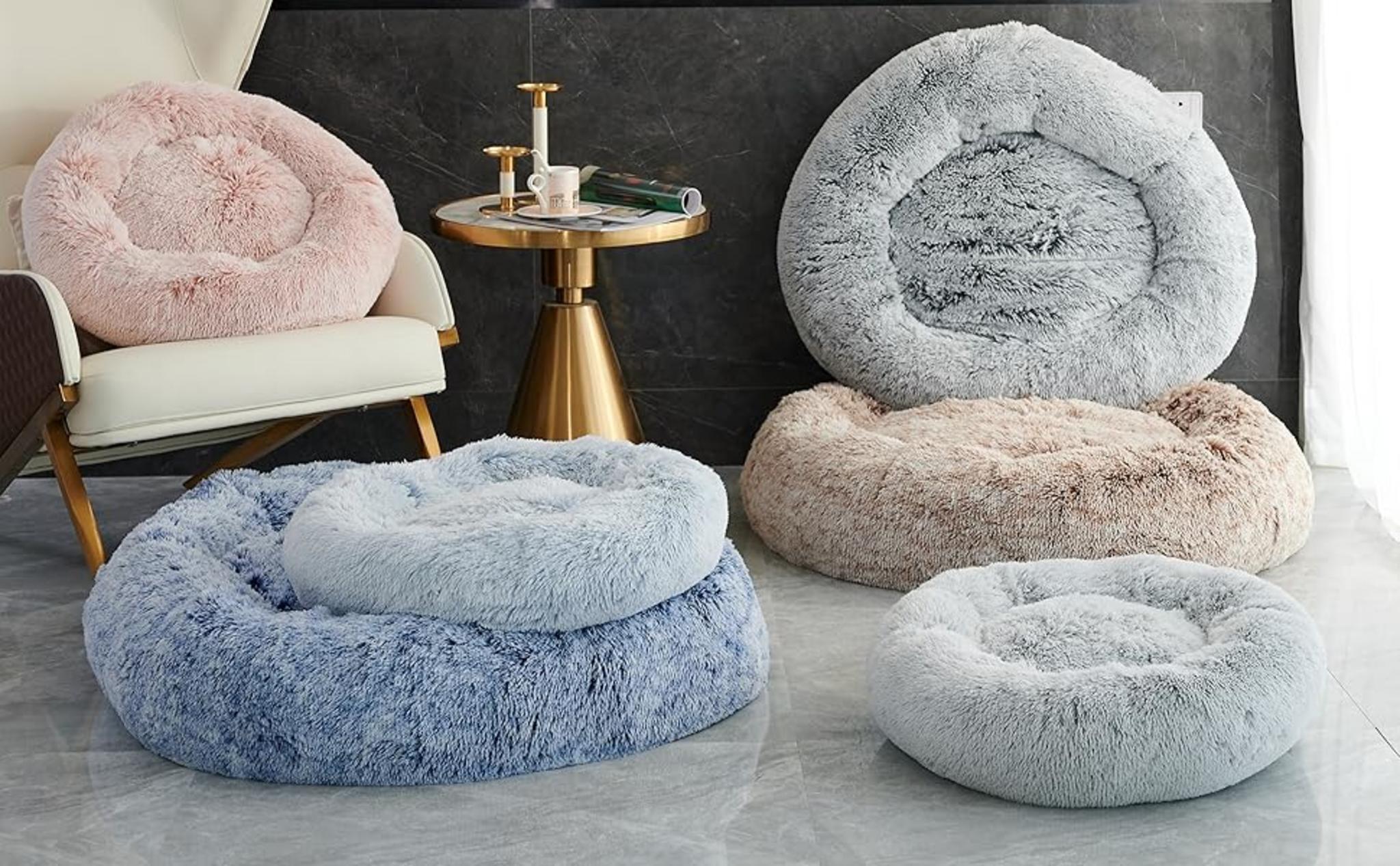 Calming Donut Dog Bed, 36-Inch Round Fluffy Plush Bed for Large Dogs, Anti-Anxiety & Washable image 15