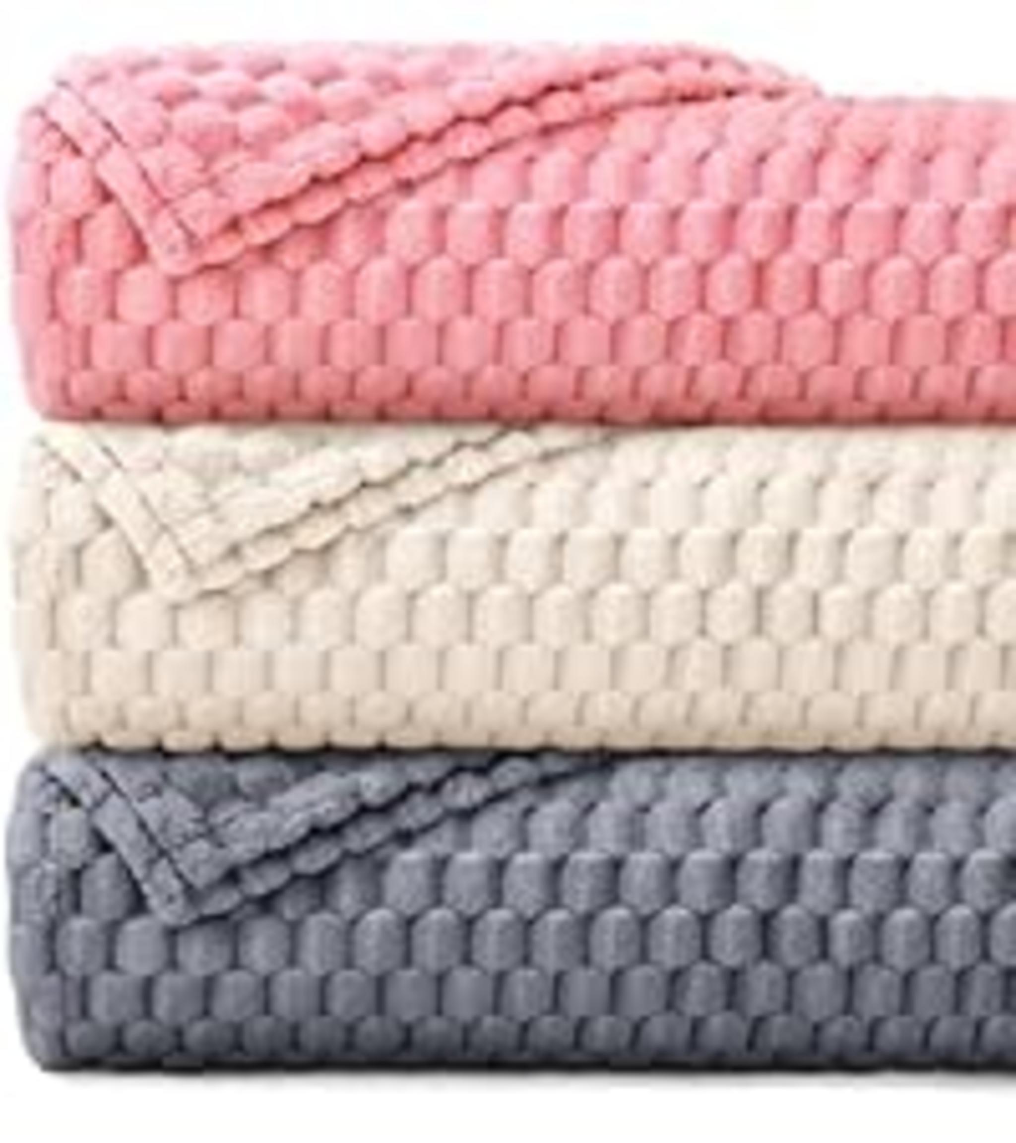 3-Pack Calming Pet Blankets, Ultra Soft Sherpa Fleece Throw for Dogs and Cats, 23x16 Inches image 20