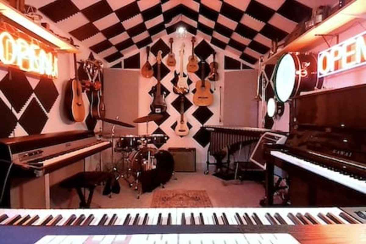 Jim English's piano studio background