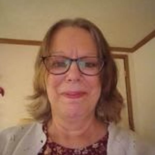 Laurie Schneider