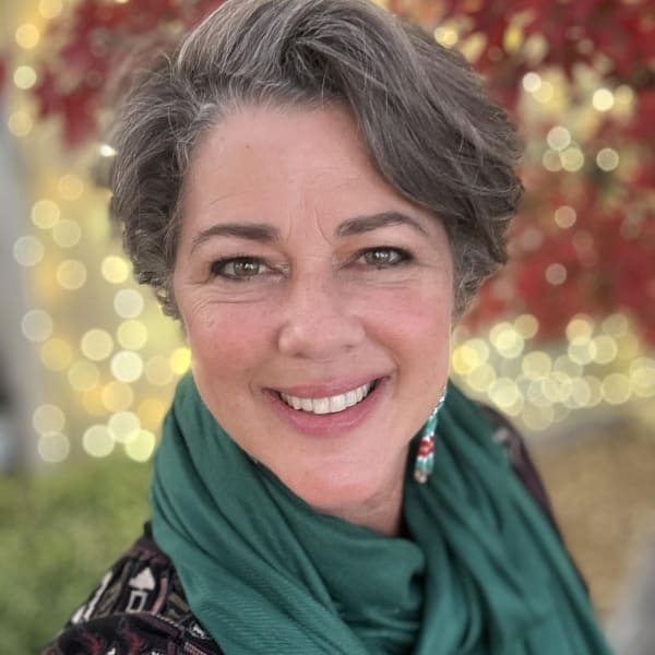 Elizabeth White