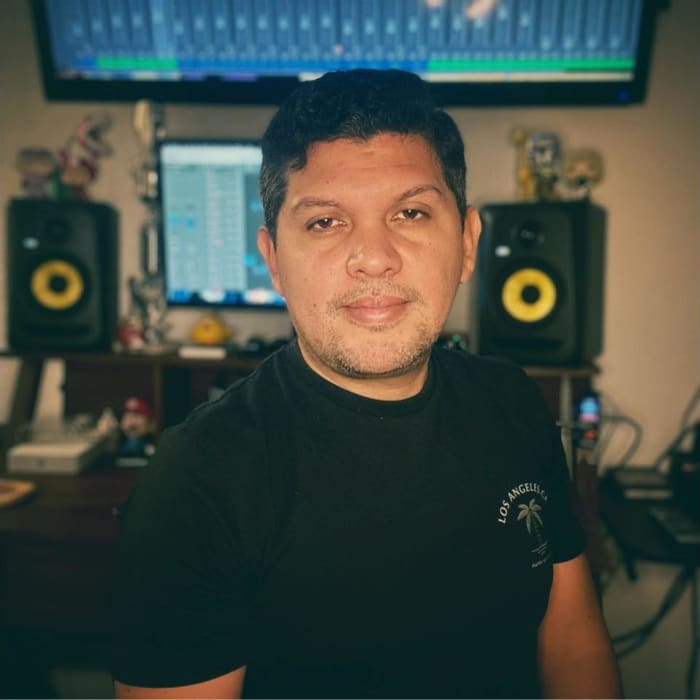 Jeffry Quintero - Piano Teacher