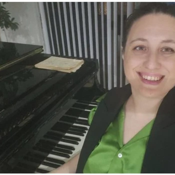 Megan Lopez - Piano Teacher
